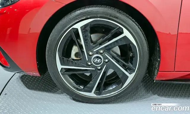 Hyundai Avante 2022 1.6 автомат (гидро), миниатюра 5 Hyundai Avante 2022 1.6 автомат (гидро), миниатюра 5