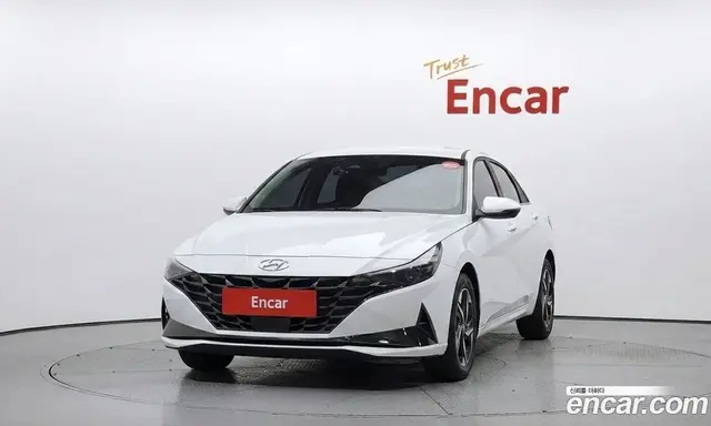 Hyundai Avante 2023 1.6 автомат (гидро), миниатюра 3 Hyundai Avante 2023 1.6 автомат (гидро), миниатюра 3