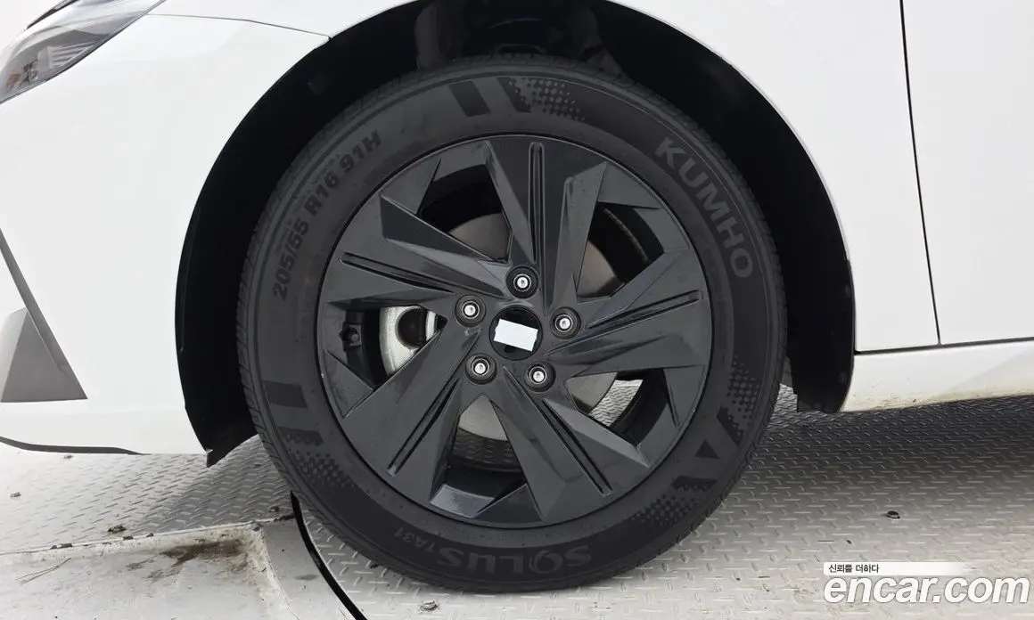 Hyundai Avante 2023 1.6 автомат (гидро), фото 5 Hyundai Avante 2023 1.6 автомат (гидро), фото 5