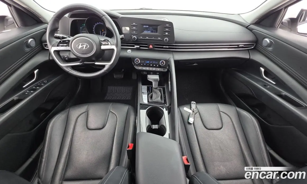 Hyundai Avante 2023 1.6 автомат (гидро), фото 7 Hyundai Avante 2023 1.6 автомат (гидро), фото 7