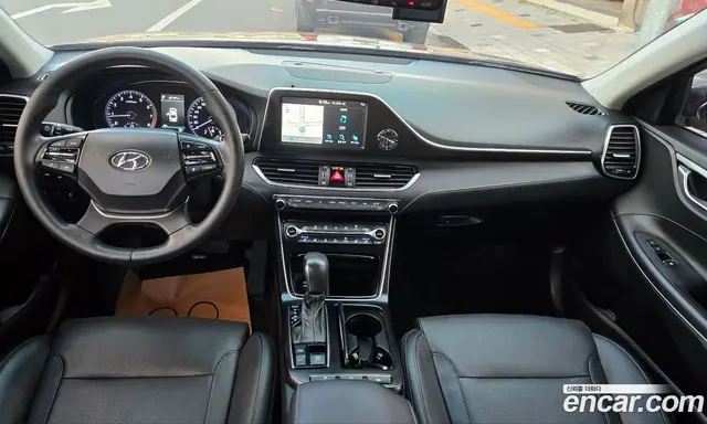 Hyundai Grandeur 2019 3.0 автомат (гидро), миниатюра 10 Hyundai Grandeur 2019 3.0 автомат (гидро), миниатюра 10