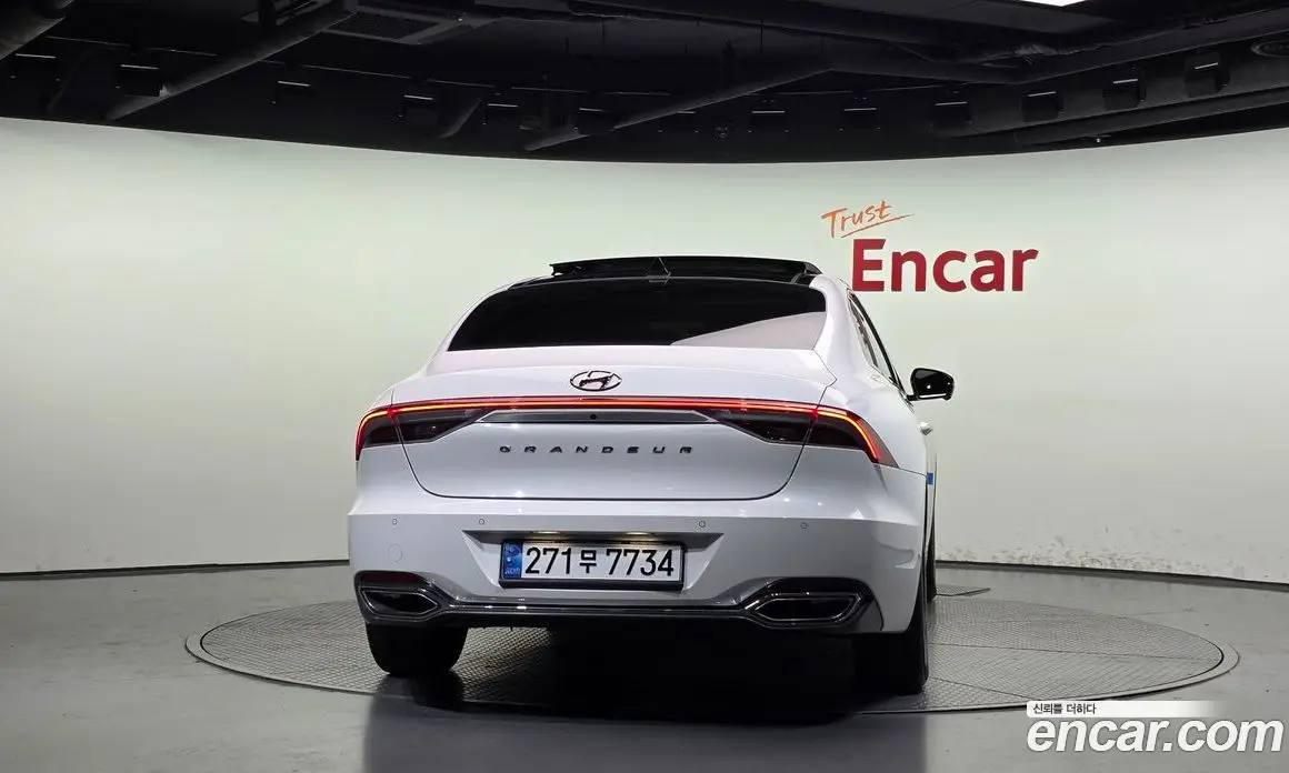 Hyundai Grandeur 2022 2.4 автомат (гидро), фото 4 Hyundai Grandeur 2022 2.4 автомат (гидро), фото 4