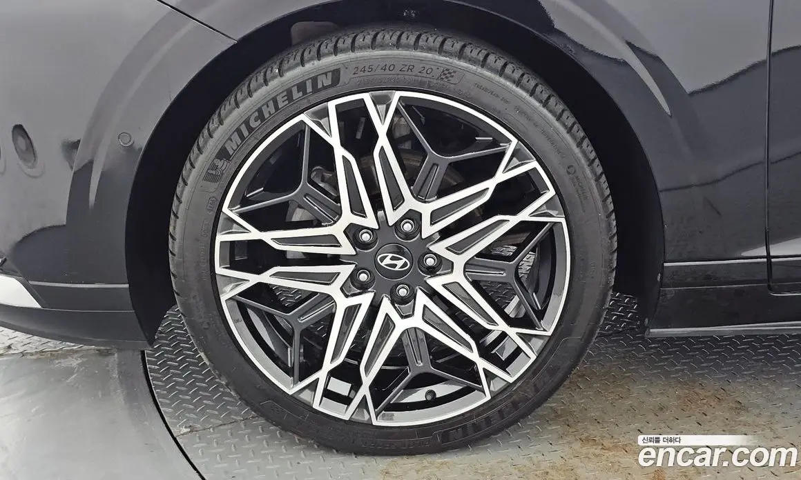Hyundai Grandeur 2023 1.6 автомат (гидро), фото 5 Hyundai Grandeur 2023 1.6 автомат (гидро), фото 5