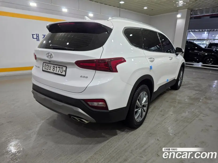 Hyundai Santa Fe 2019 2.0 автомат (гидро), фото 5 Hyundai Santa Fe 2019 2.0 автомат (гидро), фото 5