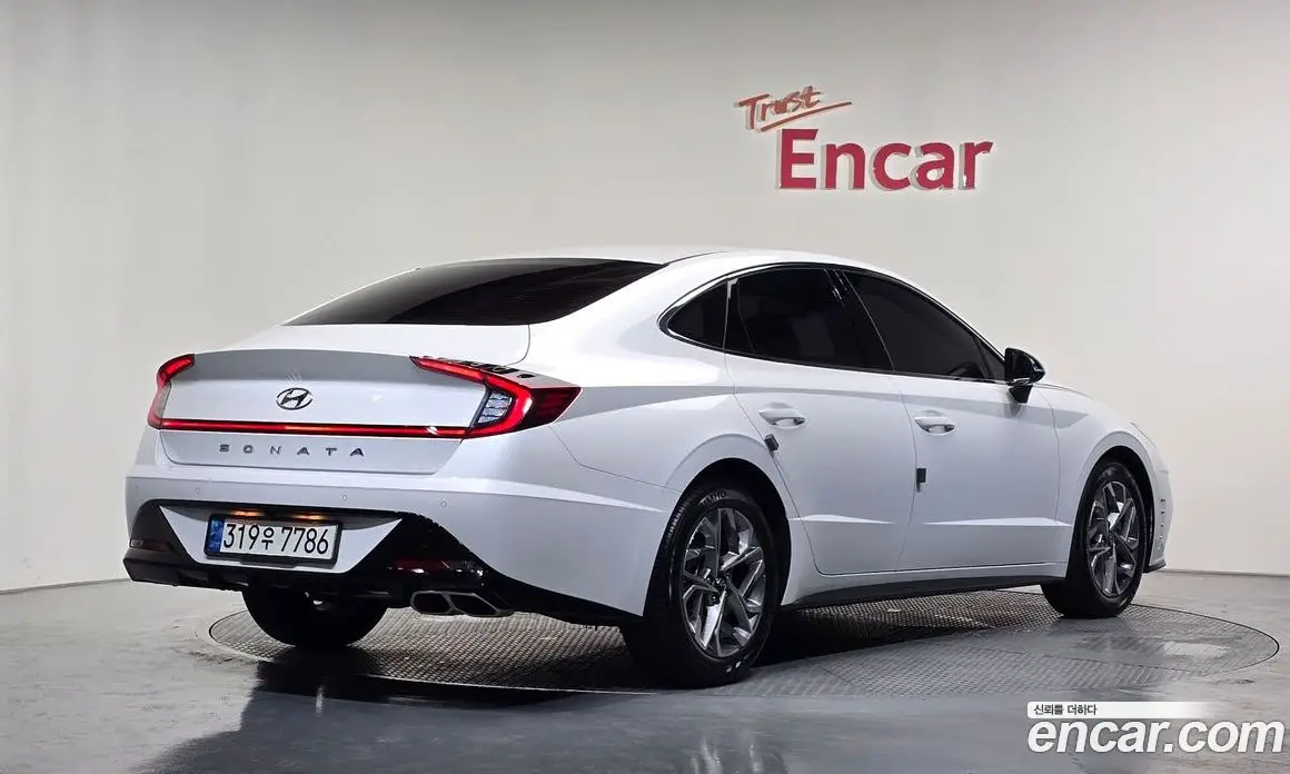 Hyundai Sonata 2020 1.6 автомат (гидро), фото 2 Hyundai Sonata 2020 1.6 автомат (гидро), фото 2