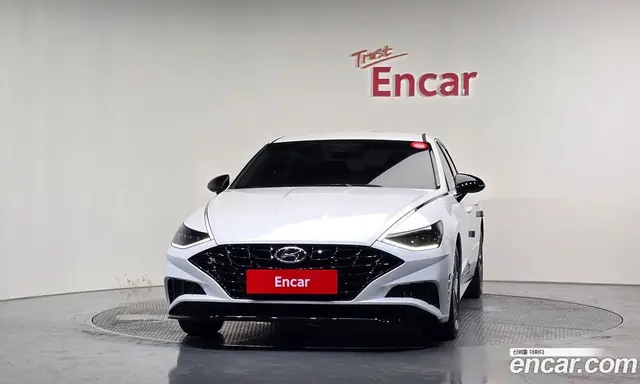Hyundai Sonata 2020 1.6 автомат (гидро), миниатюра 3 Hyundai Sonata 2020 1.6 автомат (гидро), миниатюра 3
