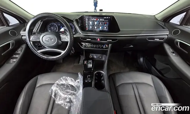 Hyundai Sonata 2020 1.6 автомат (гидро), миниатюра 7 Hyundai Sonata 2020 1.6 автомат (гидро), миниатюра 7