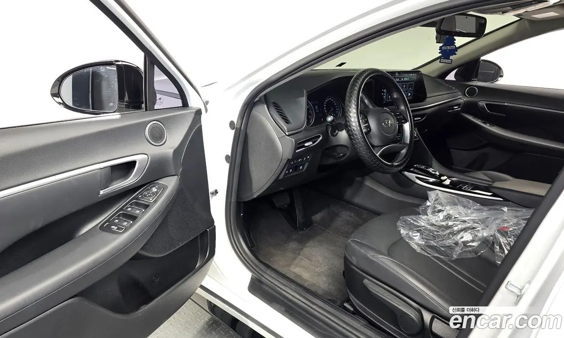 Hyundai Sonata 2020 1.6 автомат (гидро), фото 10 Hyundai Sonata 2020 1.6 автомат (гидро), фото 10