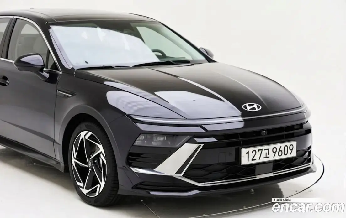 Hyundai Sonata 2024 2.0 автомат (гидро), фото 3 Hyundai Sonata 2024 2.0 автомат (гидро), фото 3