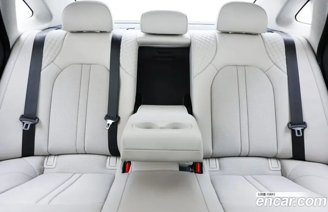 Hyundai Sonata 2024 2.0 автомат (гидро), фото 10 Hyundai Sonata 2024 2.0 автомат (гидро), фото 10