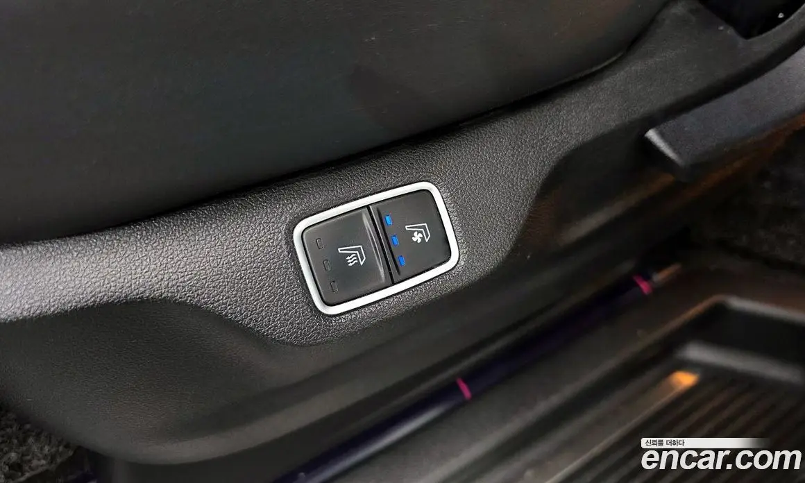Hyundai Staria 2021 2.2 автомат (гидро), фото 18