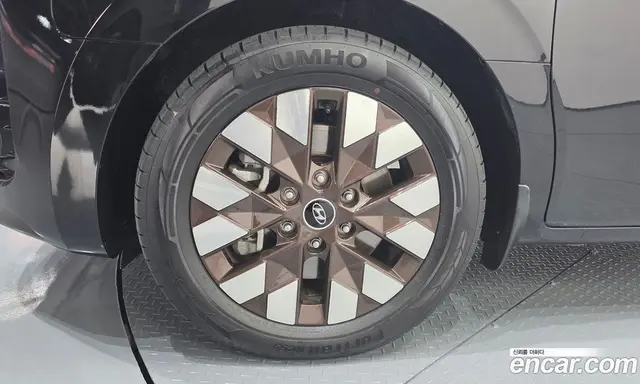 Hyundai Staria 2021 2.2 автомат (гидро), миниатюра 5