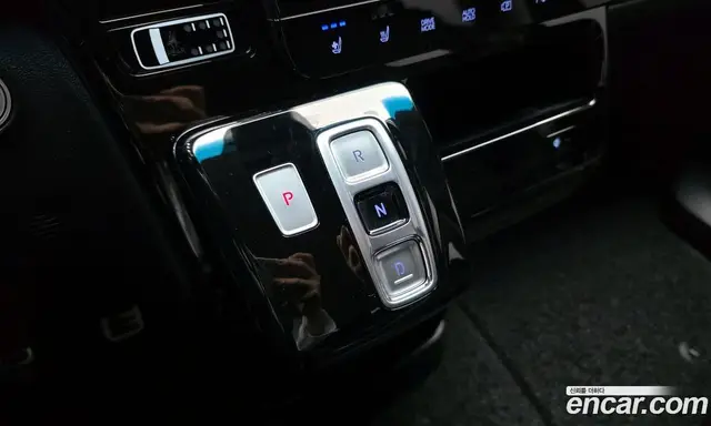 Hyundai Staria 2021 2.2 автомат (гидро), миниатюра 9