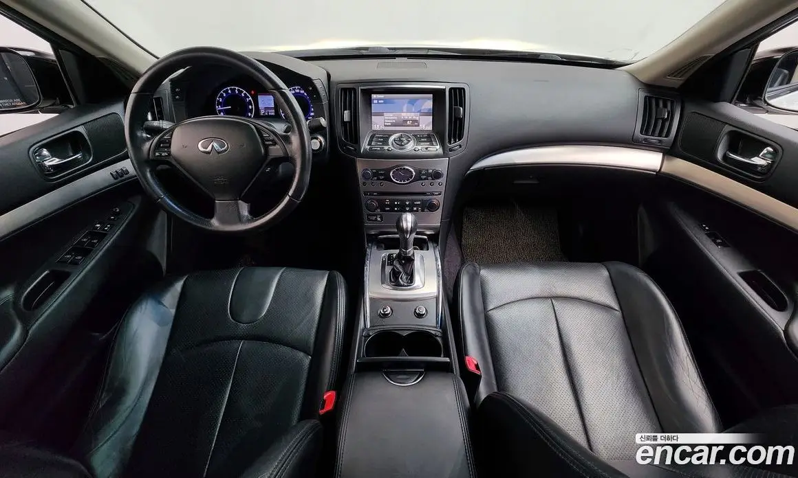 Infiniti G 2013 2.5 автомат (гидро), фото 7 Infiniti G 2013 2.5 автомат (гидро), фото 7