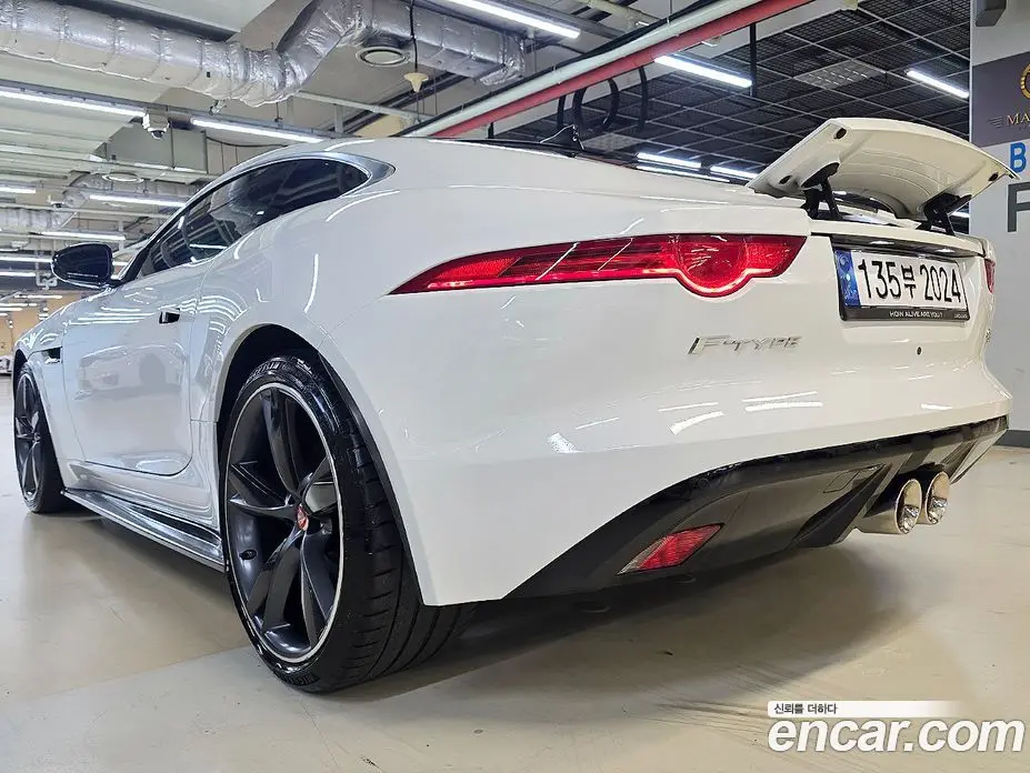 Jaguar F-Type 2015 3.0 автомат (гидро), фото 4 Jaguar F-Type 2015 3.0 автомат (гидро), фото 4
