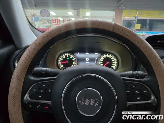 Jeep Renegade 2021 2.4 автомат (гидро), миниатюра 11 Jeep Renegade 2021 2.4 автомат (гидро), миниатюра 11