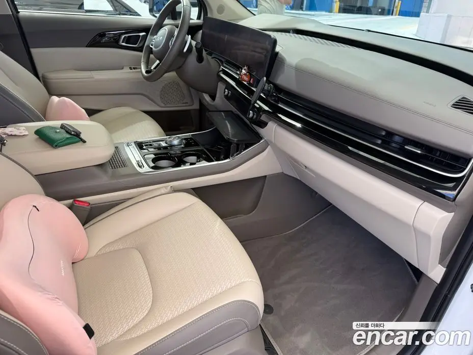 Kia Carnival 2024 3.5 автомат (гидро), фото 9 Kia Carnival 2024 3.5 автомат (гидро), фото 9