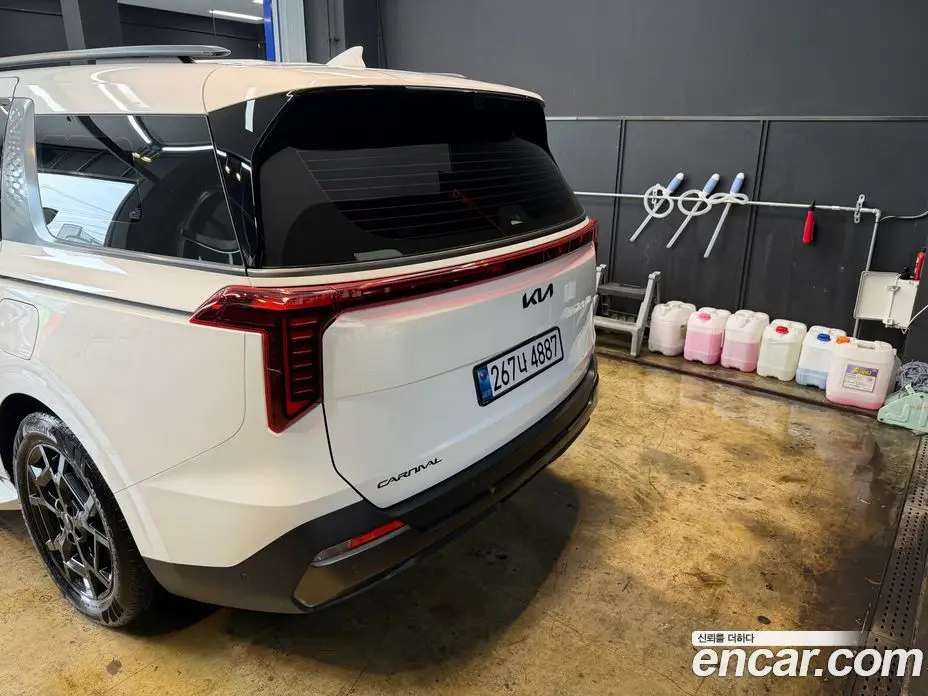 Kia Carnival 2026 3.5 автомат (гидро), фото 17 Kia Carnival 2026 3.5 автомат (гидро), фото 17