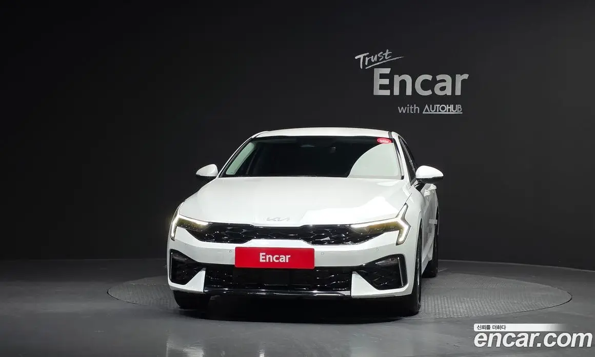 Kia K5 (Optima) 2024 2.0 автомат (гидро), фото 3