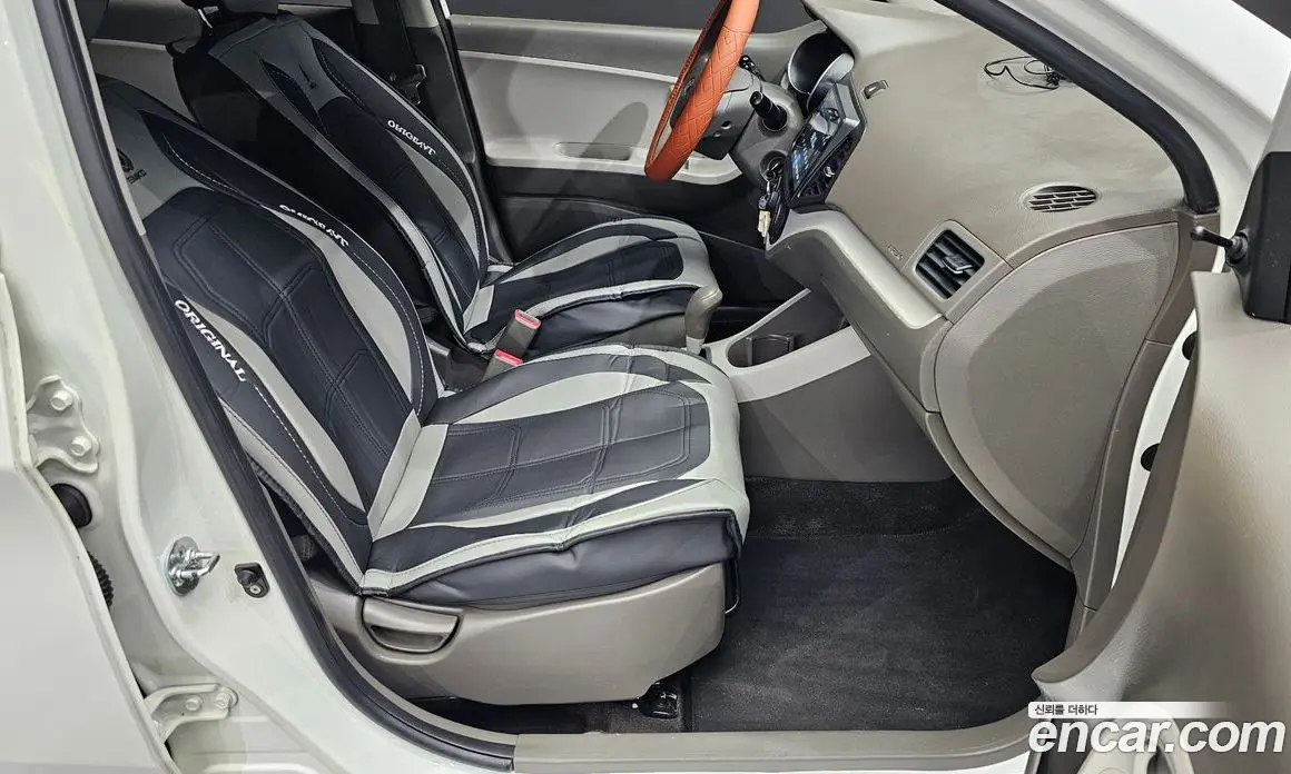 Kia Morning 2015 1.0 автомат (гидро), фото 11