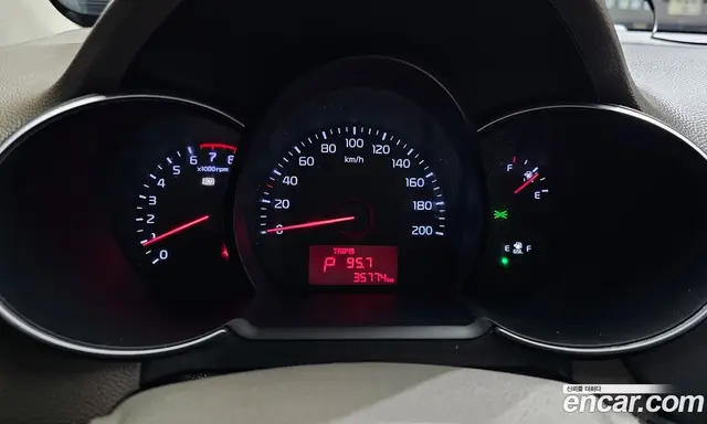 Kia Morning 2015 1.0 автомат (гидро), миниатюра 8