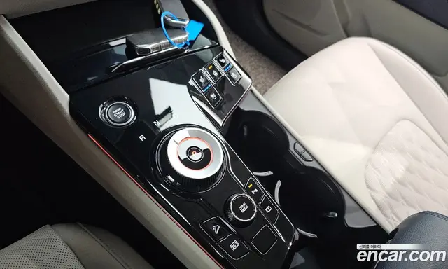 Kia Sportage 2023 2.0 автомат (гидро), миниатюра 9 Kia Sportage 2023 2.0 автомат (гидро), миниатюра 9
