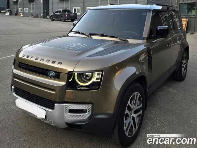 Land Rover Defender, 2023, 43 500 км