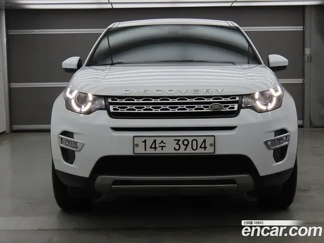 Land Rover Discovery Sport 2017 2.0 автомат (гидро), миниатюра 2 Land Rover Discovery Sport 2017 2.0 автомат (гидро), миниатюра 2