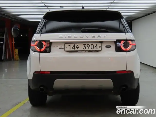Land Rover Discovery Sport 2017 2.0 автомат (гидро), миниатюра 3 Land Rover Discovery Sport 2017 2.0 автомат (гидро), миниатюра 3
