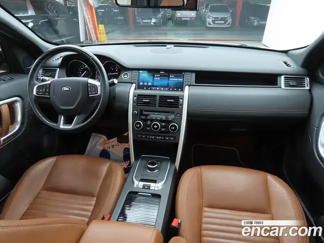 Land Rover Discovery Sport 2017 2.0 автомат (гидро), миниатюра 5 Land Rover Discovery Sport 2017 2.0 автомат (гидро), миниатюра 5