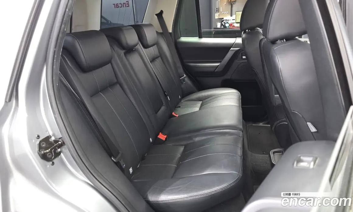 Land Rover Freelander 2014 2.2 автомат (гидро), фото 12