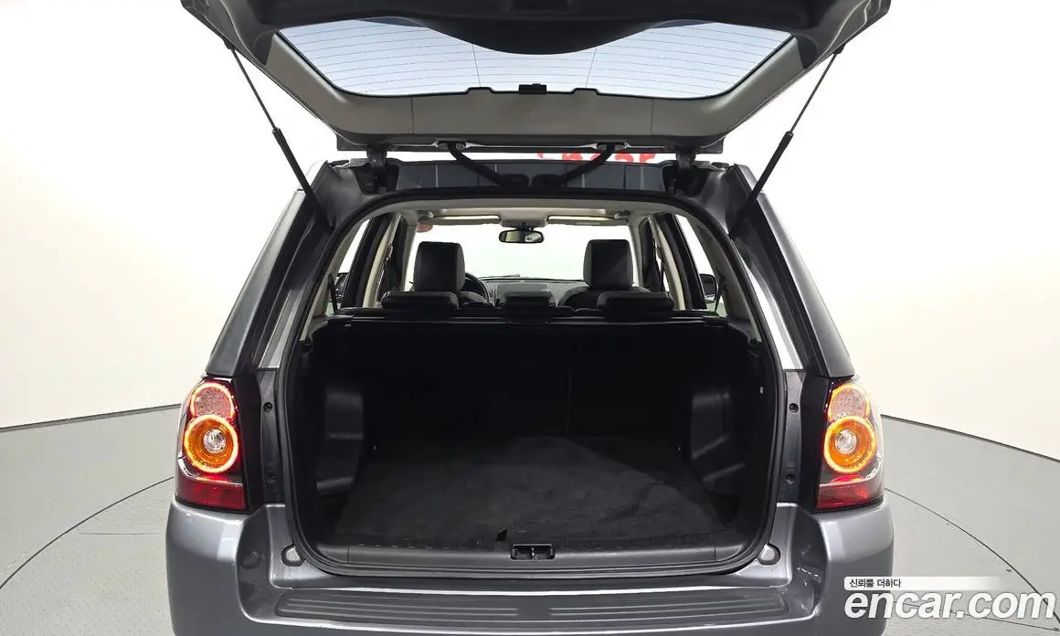 Land Rover Freelander 2014 2.2 автомат (гидро), фото 20