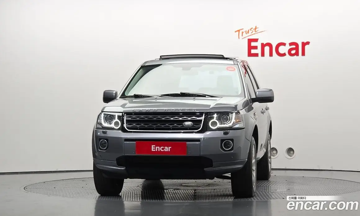 Land Rover Freelander 2014 2.2 автомат (гидро), фото 3