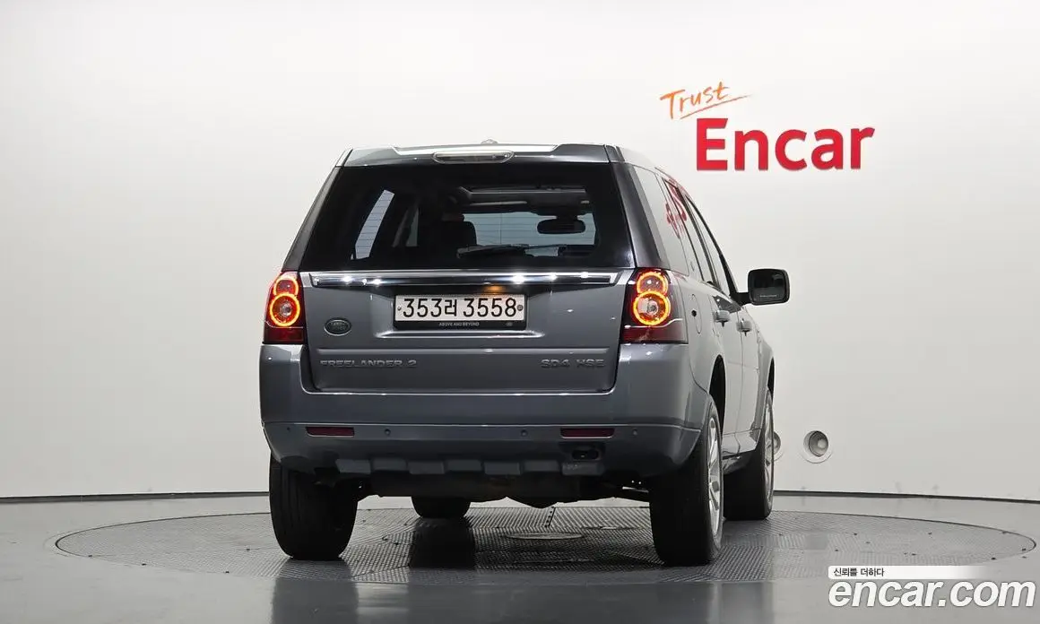 Land Rover Freelander 2014 2.2 автомат (гидро), фото 4