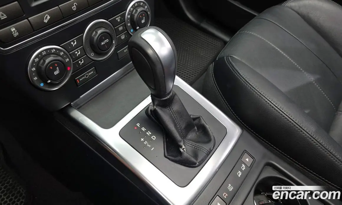 Land Rover Freelander 2014 2.2 автомат (гидро), фото 9
