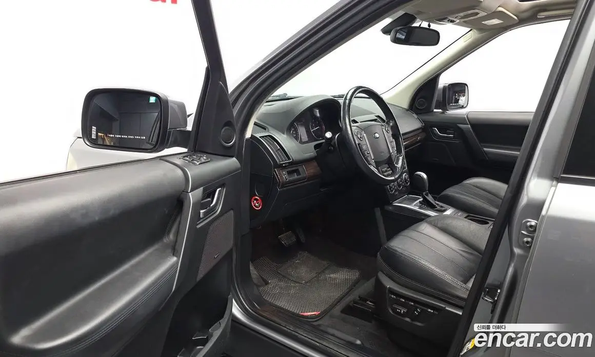 Land Rover Freelander 2014 2.2 автомат (гидро), фото 10