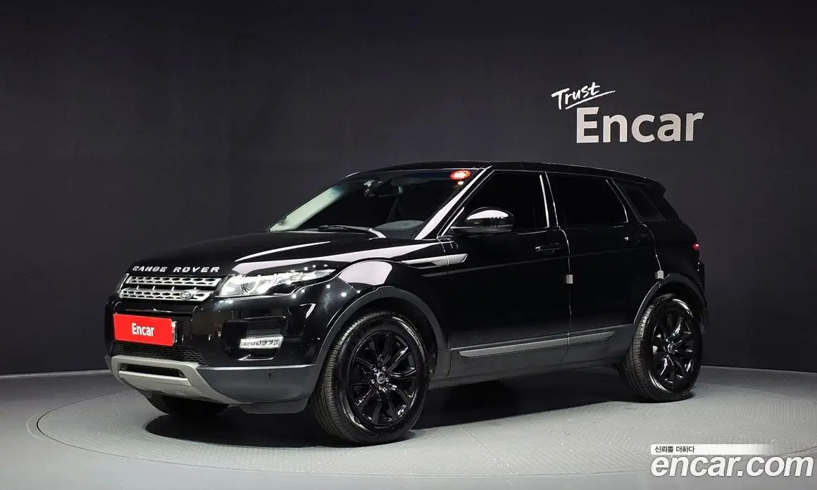 Land Rover Range Rover Evoque 2015 2.2 автомат (гидро), фото 1 Land Rover Range Rover Evoque 2015 2.2 автомат (гидро), фото 1