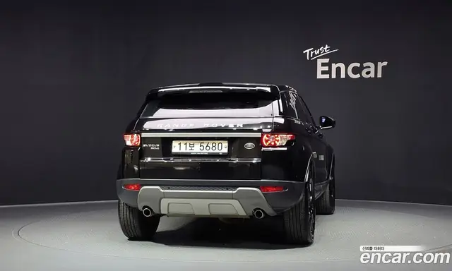 Land Rover Range Rover Evoque 2015 2.2 автомат (гидро), миниатюра 4 Land Rover Range Rover Evoque 2015 2.2 автомат (гидро), миниатюра 4