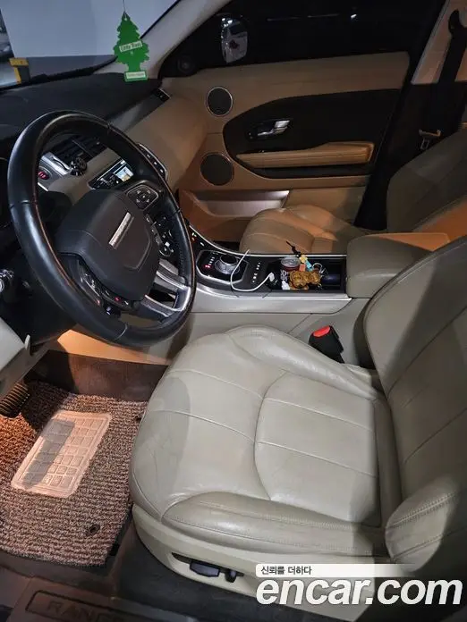 Land Rover Range Rover Evoque 2016 2.0 автомат (гидро), фото 6
