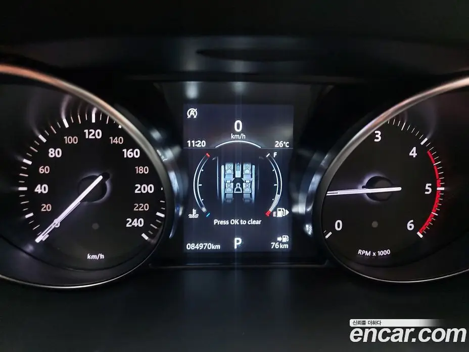 Land Rover Range Rover Evoque 2018 2.0 автомат (гидро), фото 16