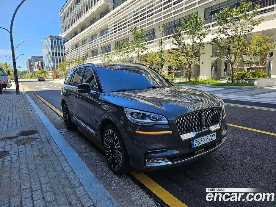 Lincoln Aviator 2023 3.0 автомат (гидро), фото 2 Lincoln Aviator 2023 3.0 автомат (гидро), фото 2