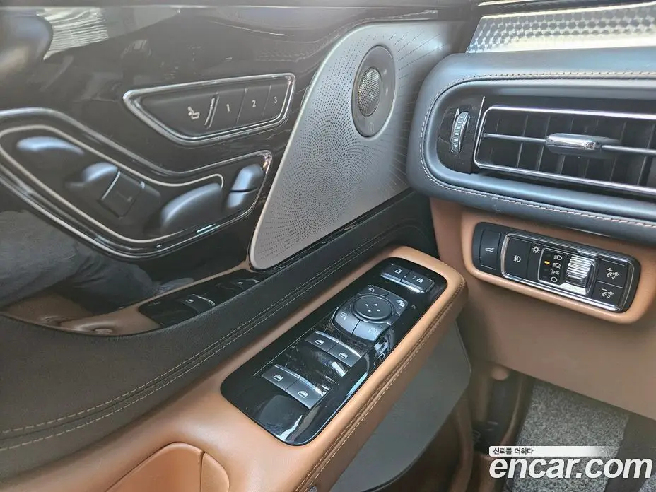Lincoln Aviator 2023 3.0 автомат (гидро), фото 15 Lincoln Aviator 2023 3.0 автомат (гидро), фото 15