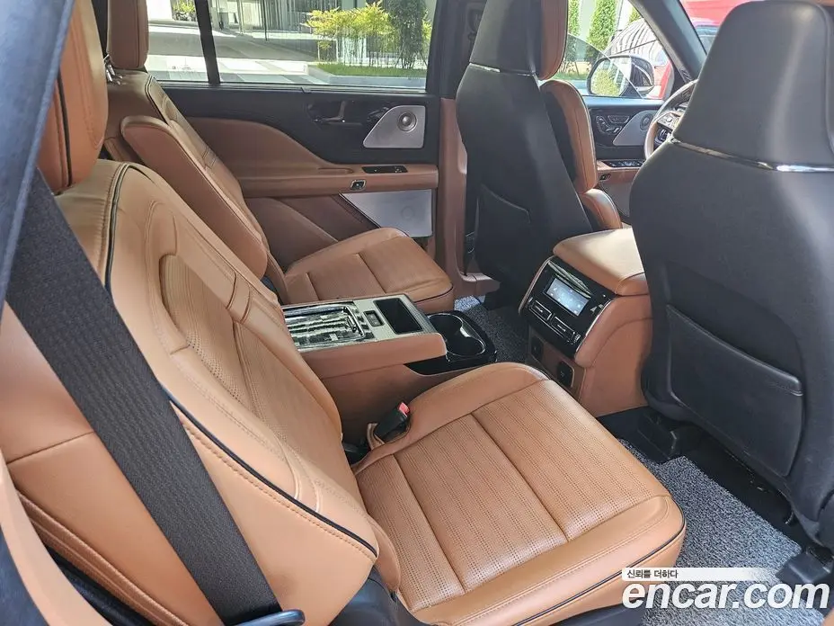 Lincoln Aviator 2023 3.0 автомат (гидро), фото 5 Lincoln Aviator 2023 3.0 автомат (гидро), фото 5