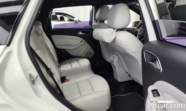 Mercedes-Benz B-Class 2013 1.8 автомат (гидро), миниатюра 12