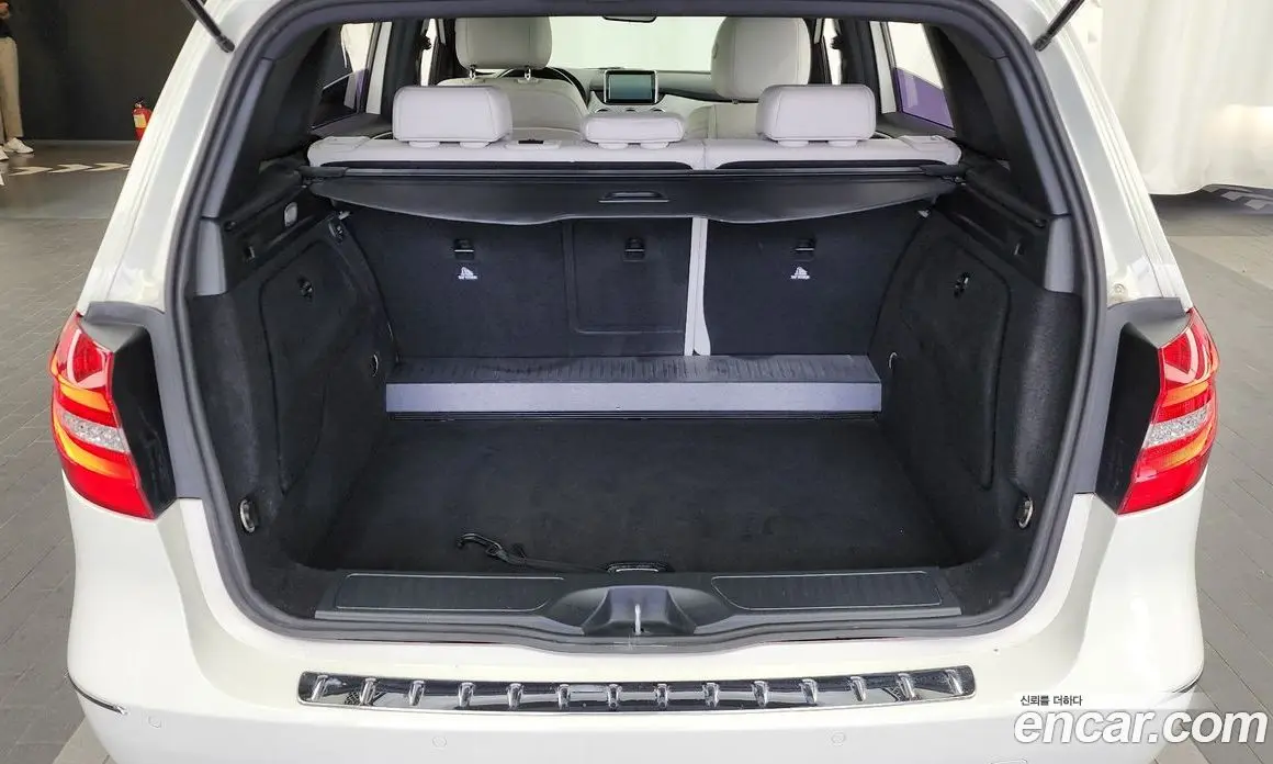 Mercedes-Benz B-Class 2013 1.8 автомат (гидро), фото 20 Mercedes-Benz B-Class 2013 1.8 автомат (гидро), фото 20