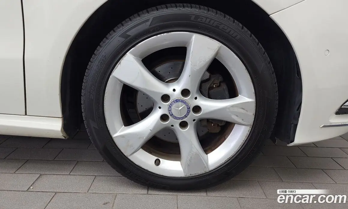 Mercedes-Benz B-Class 2013 1.8 автомат (гидро), фото 5 Mercedes-Benz B-Class 2013 1.8 автомат (гидро), фото 5