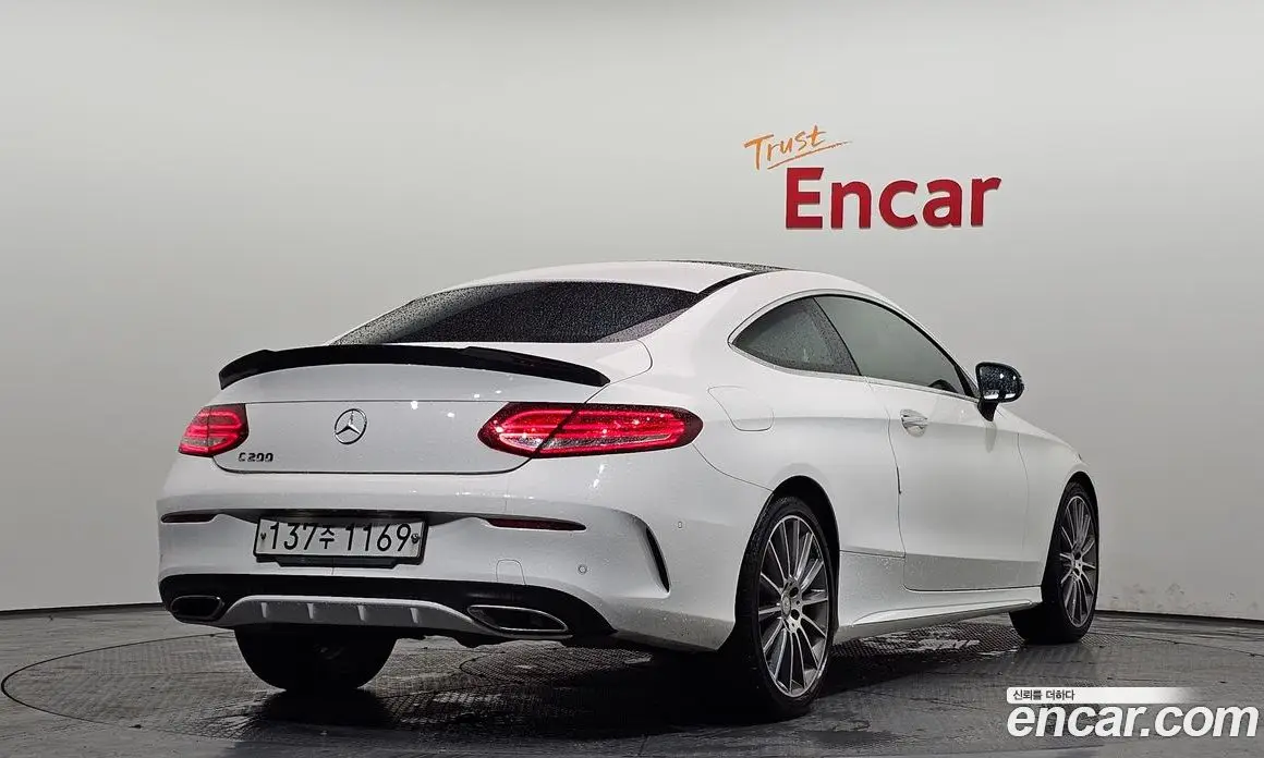 Mercedes-Benz C-Class 2016 2.0 автомат (гидро), фото 2 Mercedes-Benz C-Class 2016 2.0 автомат (гидро), фото 2