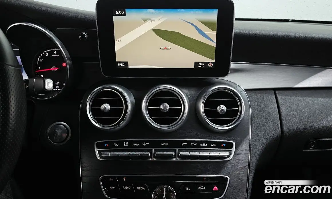 Mercedes-Benz C-Class 2016 2.0 автомат (гидро), фото 14 Mercedes-Benz C-Class 2016 2.0 автомат (гидро), фото 14