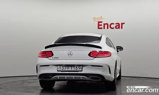 Mercedes-Benz C-Class 2016 2.0 автомат (гидро), миниатюра 4 Mercedes-Benz C-Class 2016 2.0 автомат (гидро), миниатюра 4