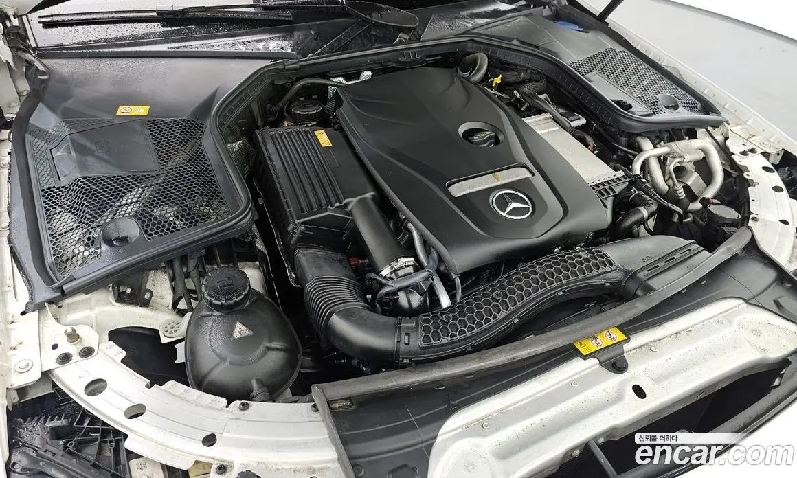 Mercedes-Benz C-Class 2016 2.0 автомат (гидро), фото 6 Mercedes-Benz C-Class 2016 2.0 автомат (гидро), фото 6